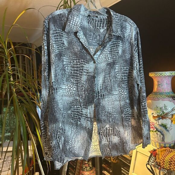 Olsen Button Down Snake Print Blouse Large - Picture 5 of 15